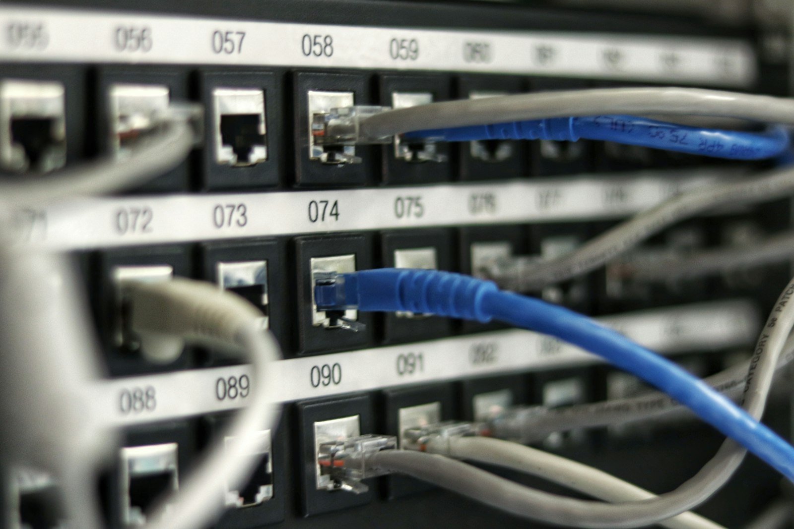 Edge Compute Bandwidth Pricing Drops 28% Across Asia-Pacific Transit Hubs